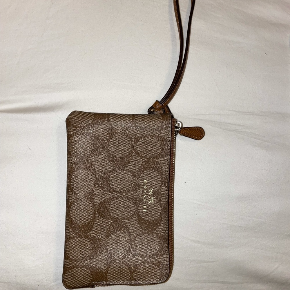 Coach Wristlet with 2 pockets